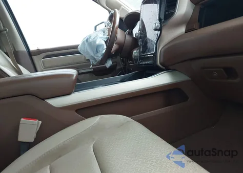 2020 Ram 1500 Laramie 4X4 5'7 Box z USA, uszkodzony, nr VIN 1C6SRFJT1LN157271